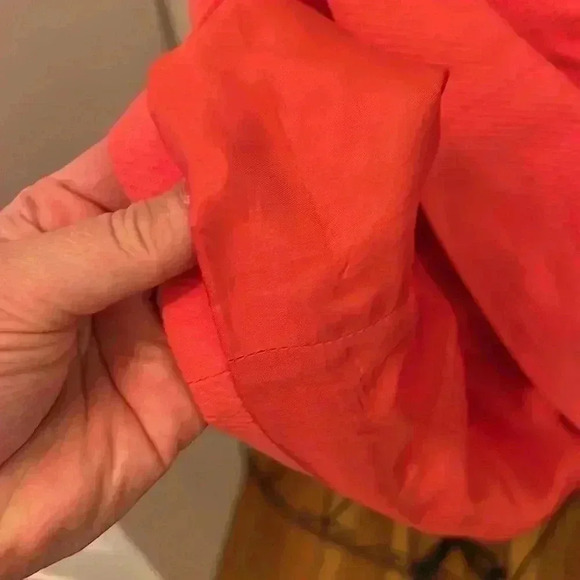 Carven coral color mini skirt w/pockets-Sz 42 - Picture 7 of 7